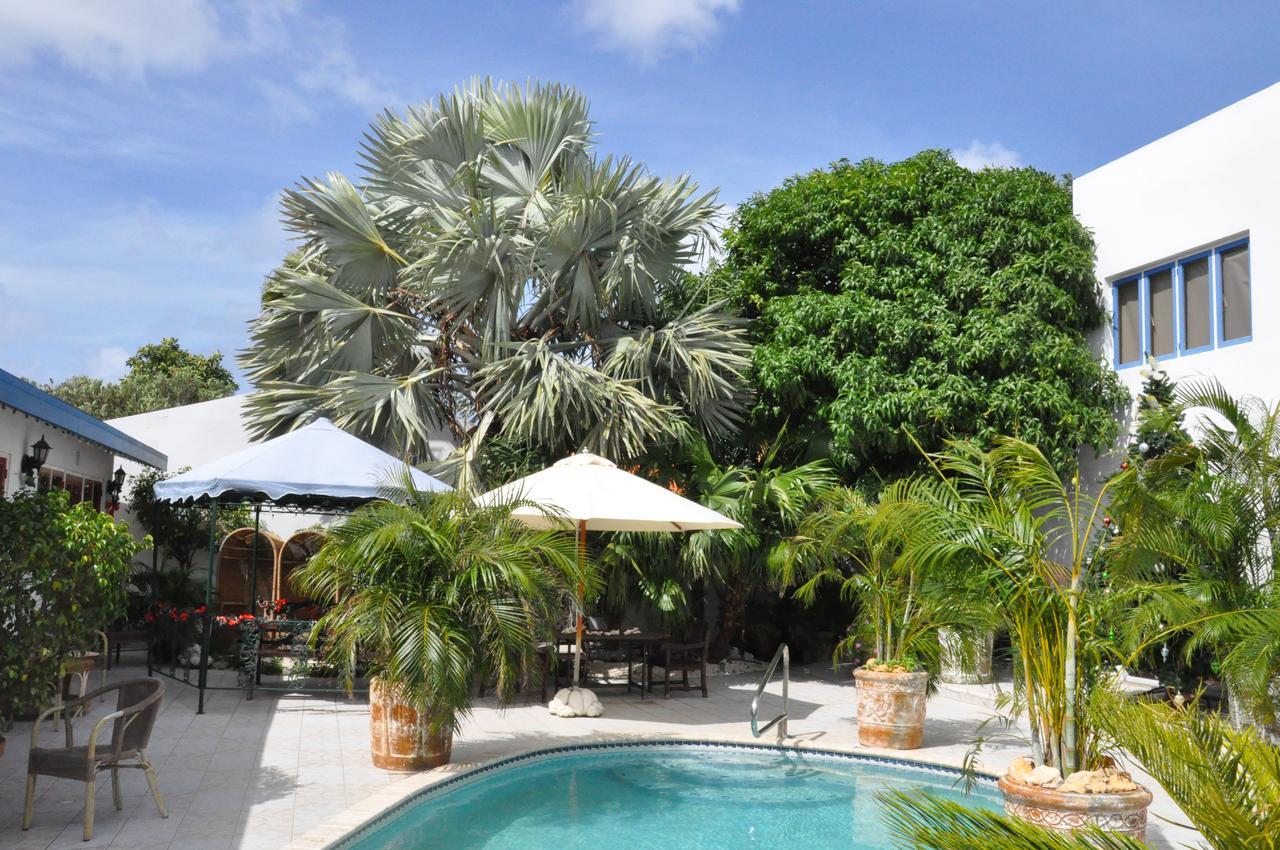 Aruba Harmony Apartments Oranjestad Bagian luar foto