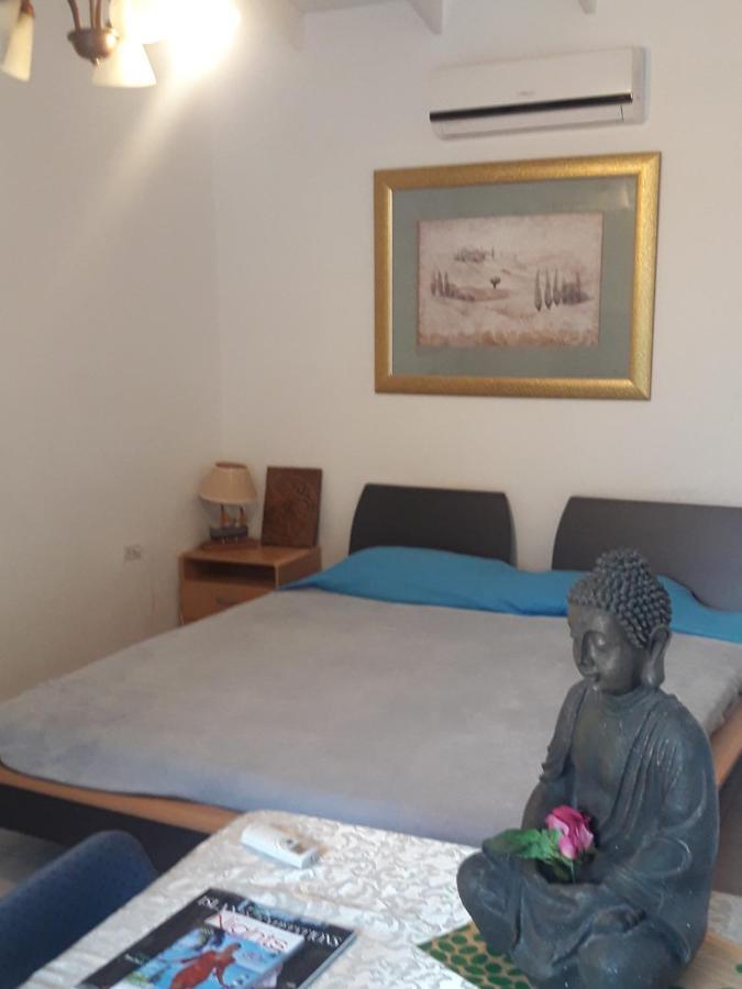 Aruba Harmony Apartments Oranjestad Bagian luar foto